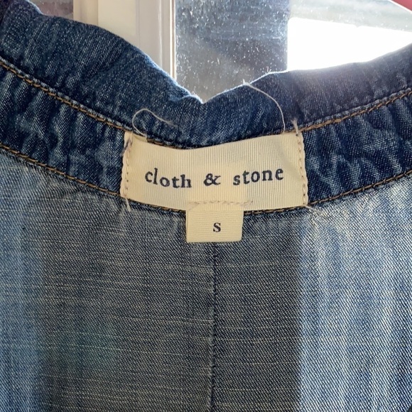 Cloth & Stone denim top - Picture 3 of 10